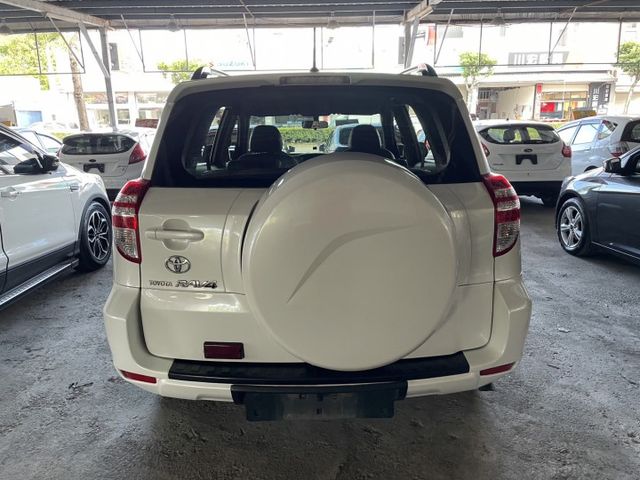 RAV4  第13張相片