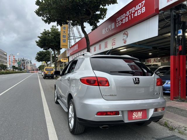 7 SUV 2.2T  第18張相片