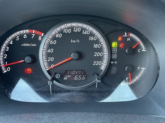 正 7人座 一手車 低里程  安全舒適 功能性到位  第5張相片