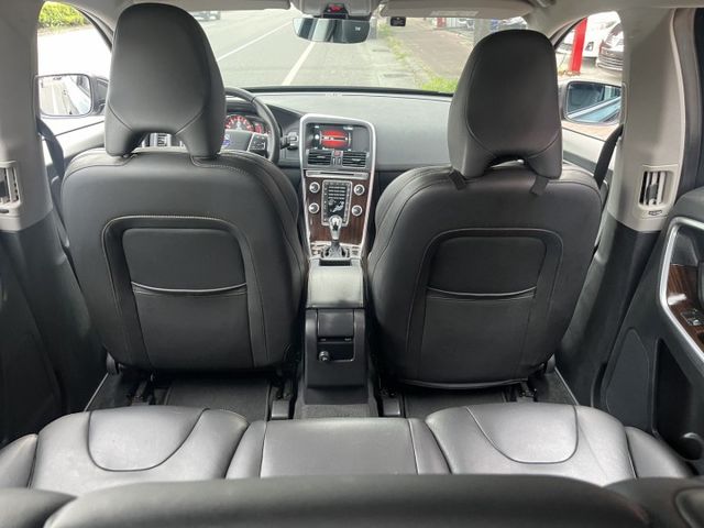 低里程  安全舒適 底盤安穩寧靜 最佳休旅車  第14張相片