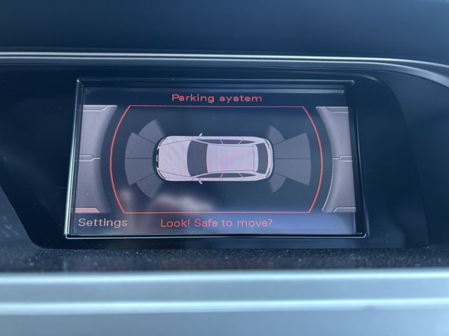 低里程 2.0T 渦輪增壓引擎  全景式天窗  第7張相片