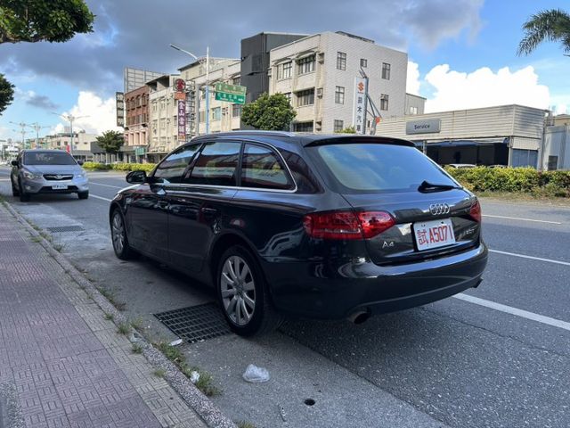 低里程 2.0T 渦輪增壓引擎  全景式天窗  第18張相片