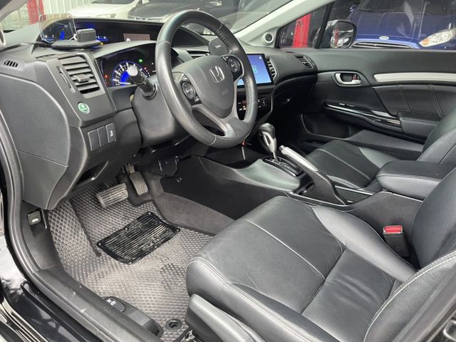 低里程 1.8頂規版 VTI  第11張相片