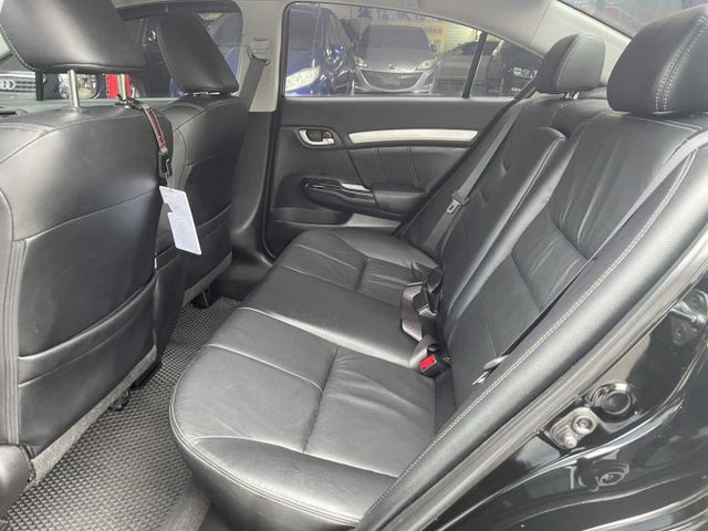 低里程 1.8頂規版 VTI  第12張相片