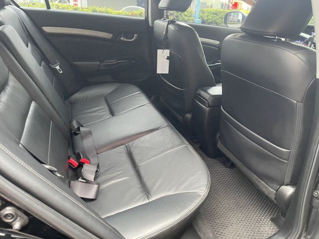 低里程 1.8頂規版 VTI  第14張相片