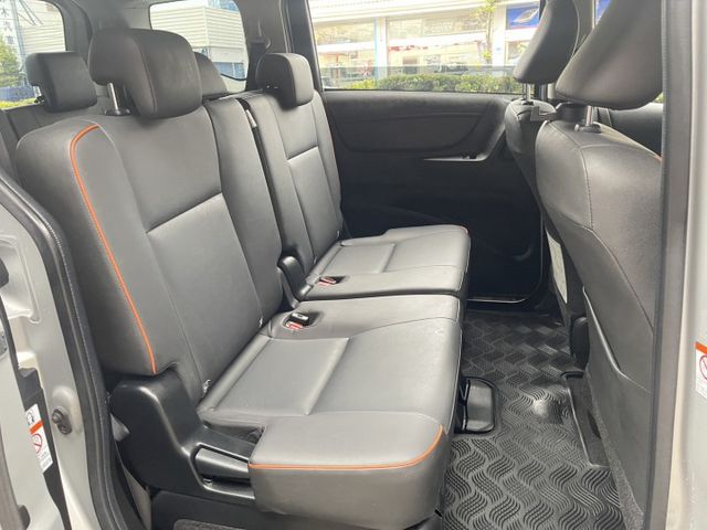 七人座 雙側電滑門 環景 低里程  第12張相片