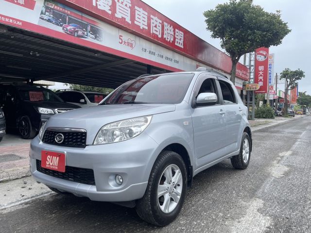 四輪傳動 一手車  車況優質 一年跑一萬多  第1張相片