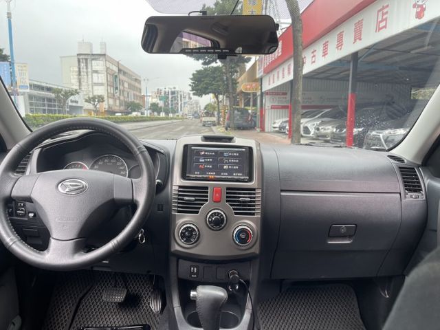 四輪傳動 一手車  車況優質 一年跑一萬多  第5張相片