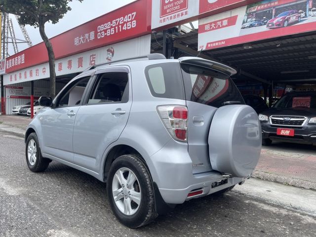 四輪傳動 一手車  車況優質 一年跑一萬多  第16張相片