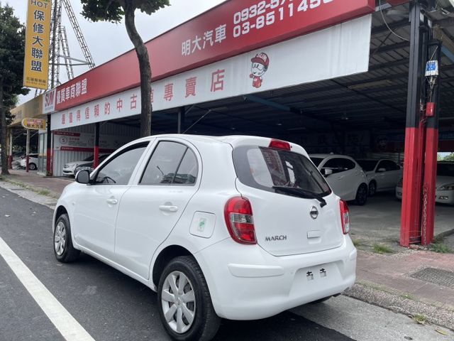 低里程只跑10萬  省油省稅 好選擇  第12張相片