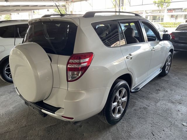 RAV4  第14張相片