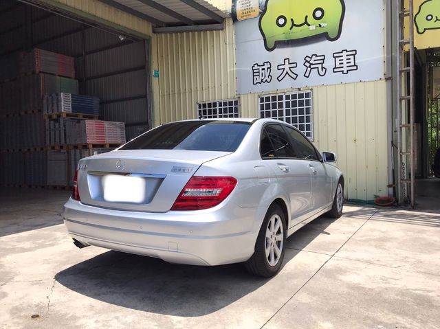 M-BENZ賓士 C180  第4張相片