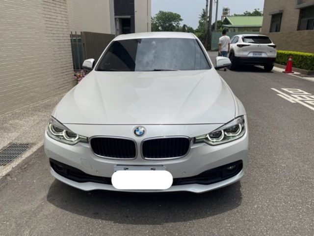 BMW寶馬 318I  第3張相片