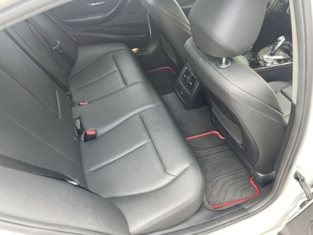 BMW寶馬 318I  第9張相片