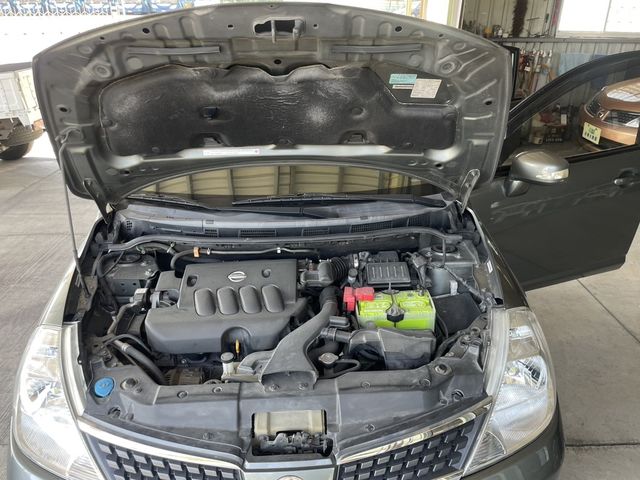 NISSAN日產 TIIDA  第6張相片