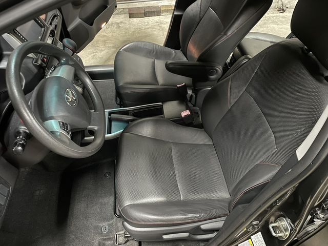 TOYOTA豐田 WISH  第15張相片
