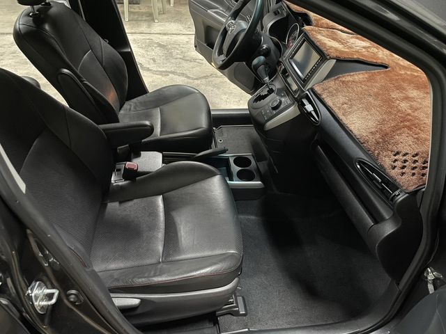 TOYOTA豐田 WISH  第19張相片