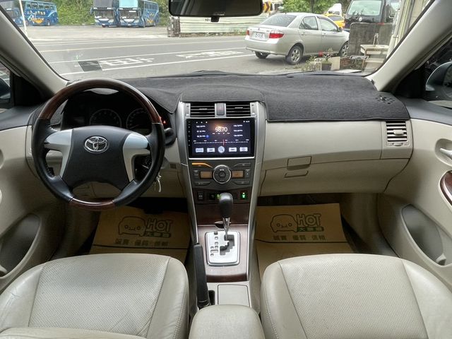 TOYOTA豐田 ALTIS  第5張相片