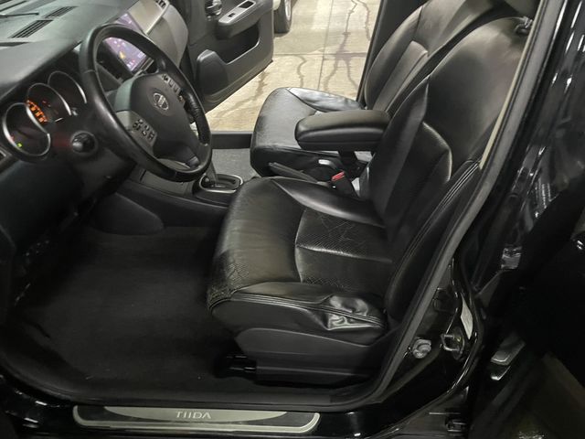 NISSAN日產 TIIDA  第7張相片