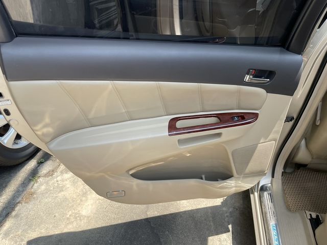 TOYOTA豐田 WISH  第16張相片