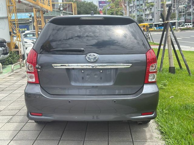 TOYOTA豐田 WISH  第4張相片