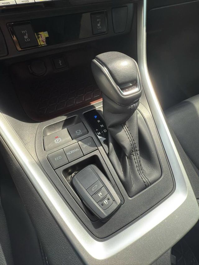 TOYOTA豐田 RAV4  第15張相片