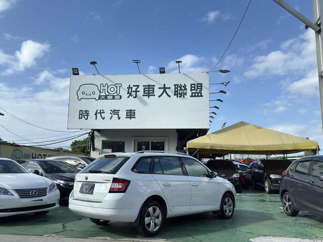 SKODA司科達 FABIA COMBI  第2張相片
