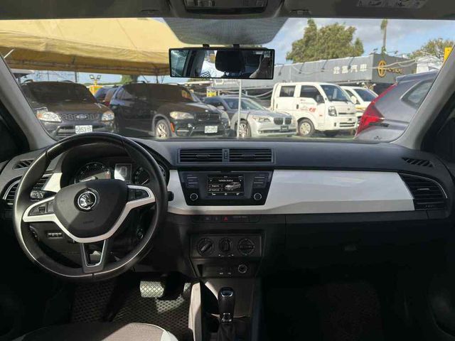 SKODA司科達 FABIA COMBI  第6張相片