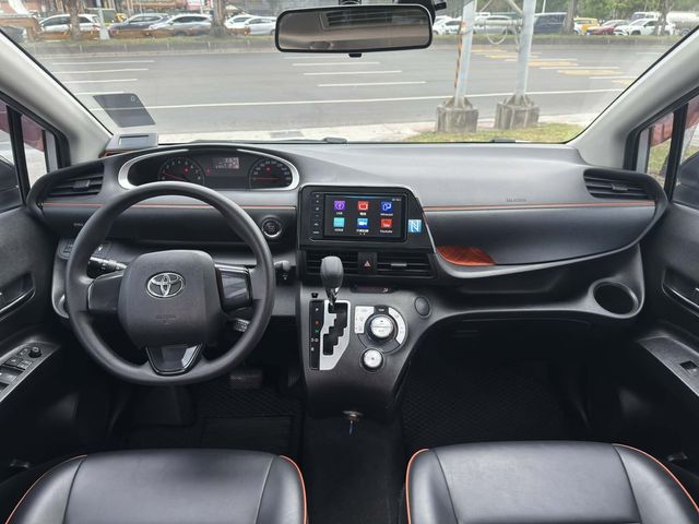 TOYOTA豐田 SIENTA  第5張相片