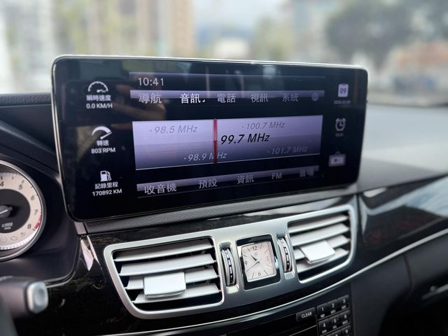 M-BENZ賓士 E250  第14張相片