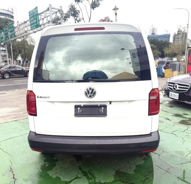 VOLKSWAGEN福斯 CADDY  第4張相片