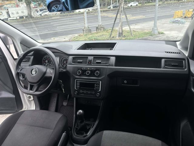 VOLKSWAGEN福斯 CADDY  第5張相片