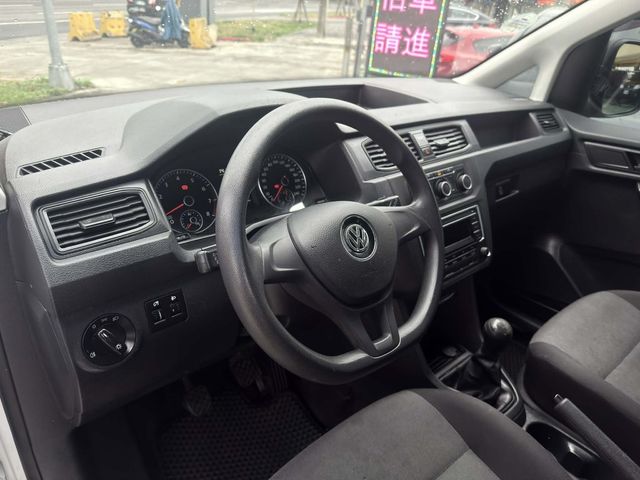 VOLKSWAGEN福斯 CADDY  第8張相片