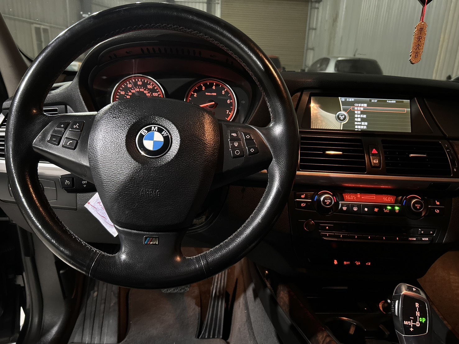2011 BMW X5 豪華運動休旅車 <實車實價 實車在庫>  第13張相片