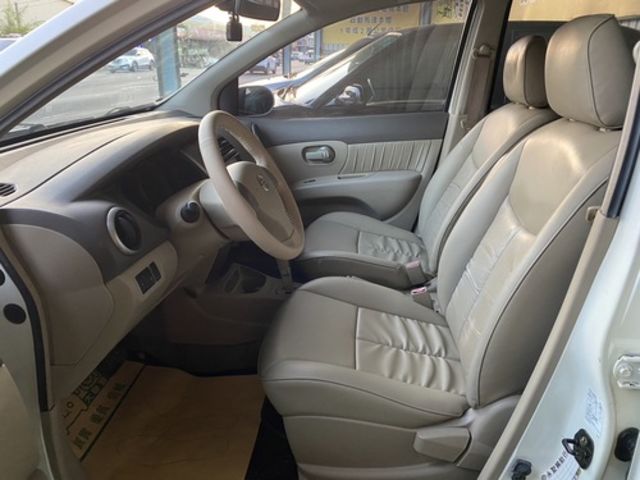 NISSAN日產 LIVINA  第15張相片