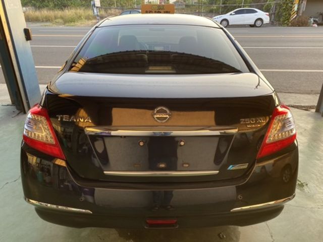 NISSAN日產 TEANA  第4張相片