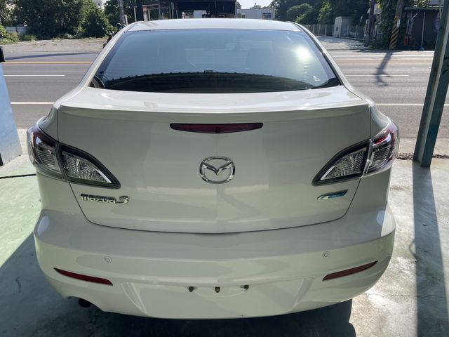 MAZDA馬自達 MAZDA 3  第4張相片