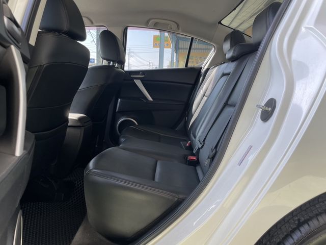 MAZDA馬自達 MAZDA 3  第11張相片