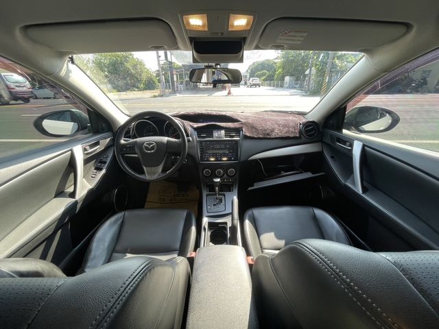 MAZDA馬自達 MAZDA 3  第12張相片