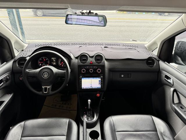 VOLKSWAGEN福斯 CADDY  第10張相片