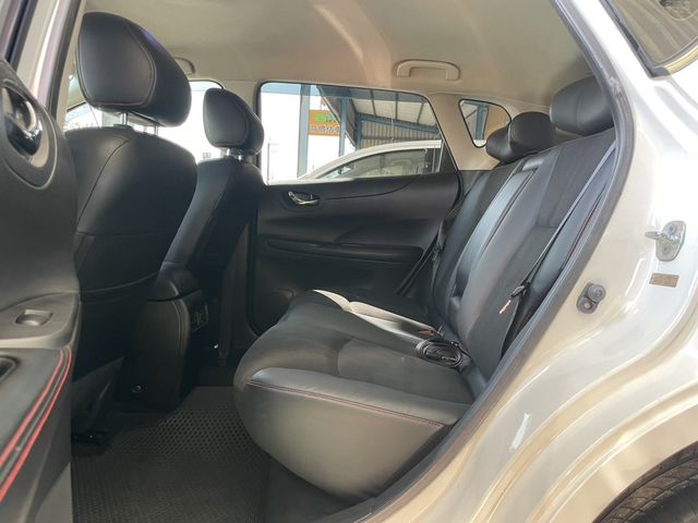 NISSAN日產 TIIDA  第23張相片