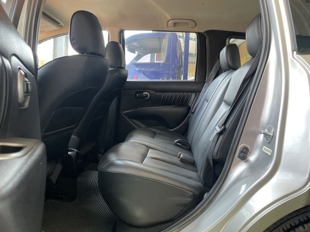 NISSAN日產 LIVINA  第13張相片