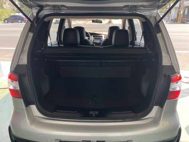NISSAN日產 LIVINA  第14張相片