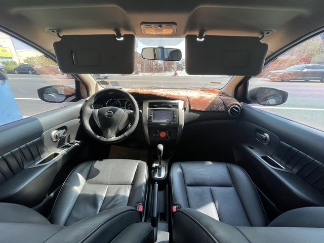 NISSAN日產 LIVINA  第19張相片