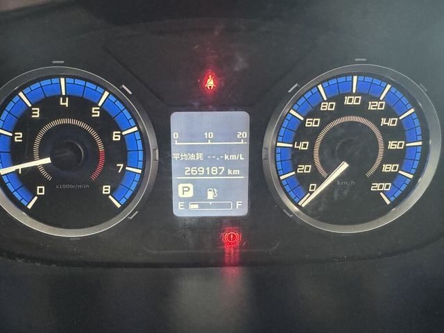 MITSUBISHI三菱 ZINGER  第13張相片