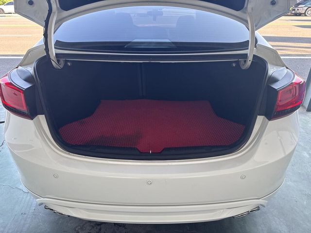 HYUNDAI現代 ELANTRA  第10張相片