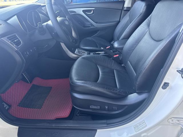 HYUNDAI現代 ELANTRA  第11張相片
