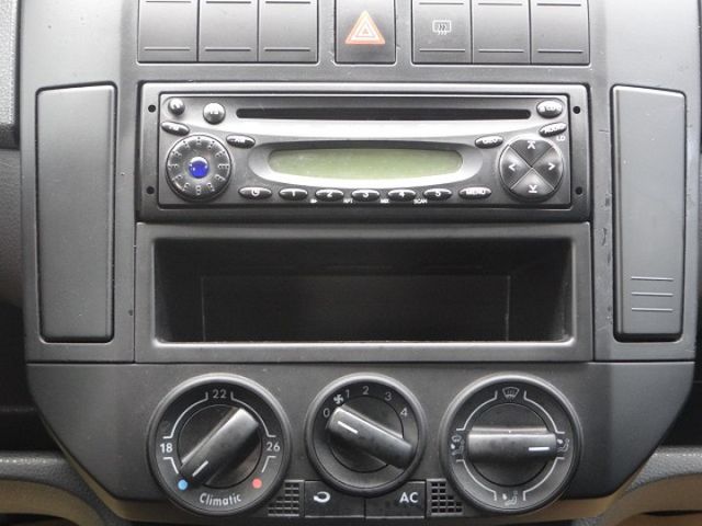 2004年福斯 POLO 1.4 藍色  第8張相片