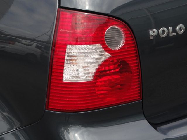 2004年福斯 POLO 1.4 藍色  第15張相片