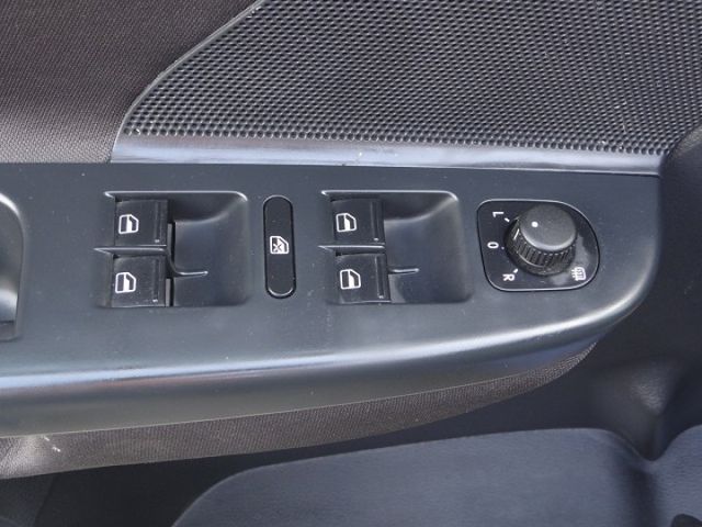 2011年福斯 GOLF VARIANT 1.4 TS1 1.4 倒車雷達 倒車影像 藍色  第12張相片